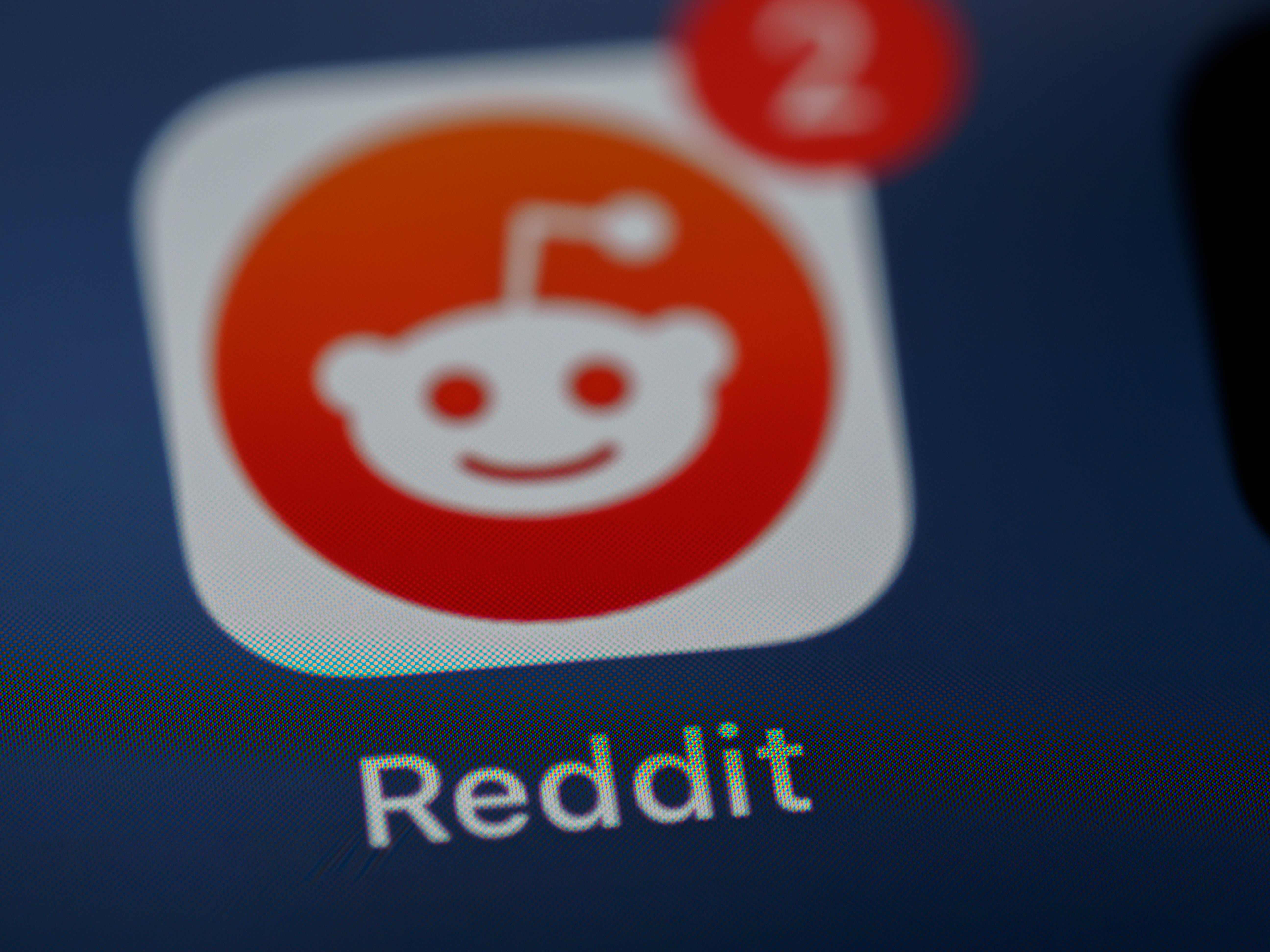 Is advertising on Reddit worth it? Read our Reddit ads guide